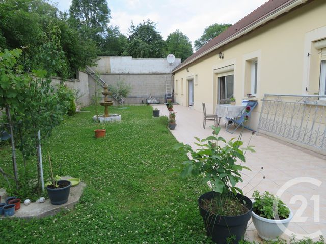 Afficher la photo en grand maison à vendre - 7 pièces - 185.0 m2 - ALLONNE - 60 - PICARDIE - Century 21 Immobilière Nord Picardie