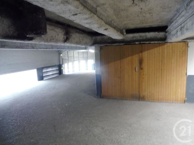 Appartement F5 à vendre - 5 pièces - 83.93 m2 - BEAUVAIS - 60 - PICARDIE - Century 21 Immobilière Nord Picardie Appartement F5 à vendre - 5 pièces - 83.93 m2 - BEAUVAIS - 60 - PICARDIE - Century 21 Immobilière Nord Picardie