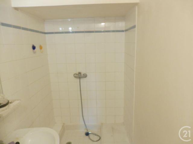 Appartement F5 à vendre - 5 pièces - 83.93 m2 - BEAUVAIS - 60 - PICARDIE - Century 21 Immobilière Nord Picardie Appartement F5 à vendre - 5 pièces - 83.93 m2 - BEAUVAIS - 60 - PICARDIE - Century 21 Immobilière Nord Picardie