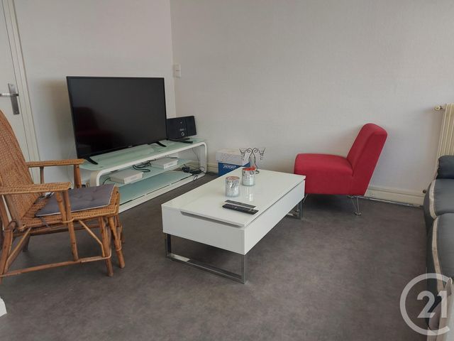 Appartement F5 à vendre - 5 pièces - 95.88 m2 - BEAUVAIS - 60 - PICARDIE - Century 21 Immobilière Nord Picardie Appartement F5 à vendre - 5 pièces - 95.88 m2 - BEAUVAIS - 60 - PICARDIE - Century 21 Immobilière Nord Picardie