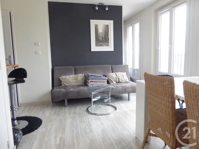 Appartement F2 à louer - 2 pièces - 39.23 m2 - BEAUVAIS - 60 - PICARDIE - Century 21 Immobilière Nord Picardie Appartement F2 à louer - 2 pièces - 39.23 m2 - BEAUVAIS - 60 - PICARDIE - Century 21 Immobilière Nord Picardie