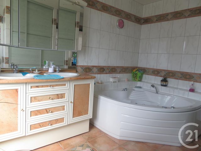 Afficher la photo en grand maison à vendre - 7 pièces - 162.43 m2 - GOINCOURT - 60 - PICARDIE - Century 21 Immobilière Nord Picardie