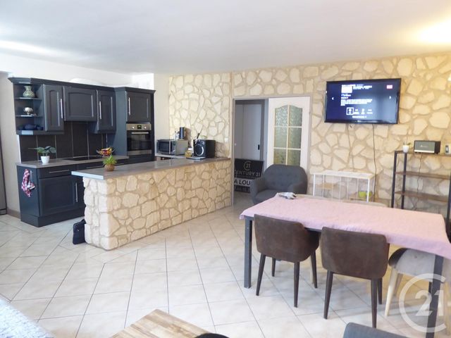 Appartement F4 à louer - 4 pièces - 80.4 m2 - BEAUVAIS - 60 - PICARDIE - Century 21 Immobilière Nord Picardie Appartement F4 à louer - 4 pièces - 80.4 m2 - BEAUVAIS - 60 - PICARDIE - Century 21 Immobilière Nord Picardie