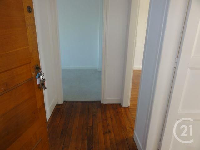 Appartement F2 à louer - 2 pièces - 39.36 m2 - BEAUVAIS - 60 - PICARDIE - Century 21 Immobilière Nord Picardie Appartement F2 à louer - 2 pièces - 39.36 m2 - BEAUVAIS - 60 - PICARDIE - Century 21 Immobilière Nord Picardie