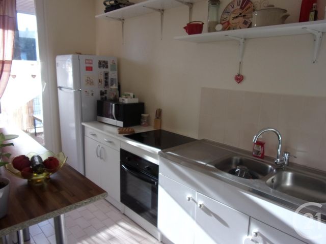 Afficher la photo en grand Appartement Duplex à louer - 2 pièces - 56.0 m2 - BEAUVAIS - 60 - PICARDIE - Century 21 Immobilière Nord Picardie