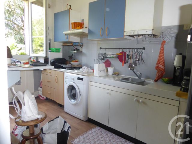 Afficher la photo en grand Appartement F2 à louer - 2 pièces - 44.54 m2 - BEAUVAIS - 60 - PICARDIE - Century 21 Immobilière Nord Picardie