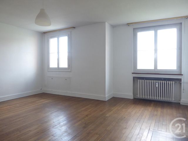 Afficher la photo en grand Appartement F3 à louer - 3 pièces - 67.98 m2 - BEAUVAIS - 60 - PICARDIE - Century 21 Immobilière Nord Picardie