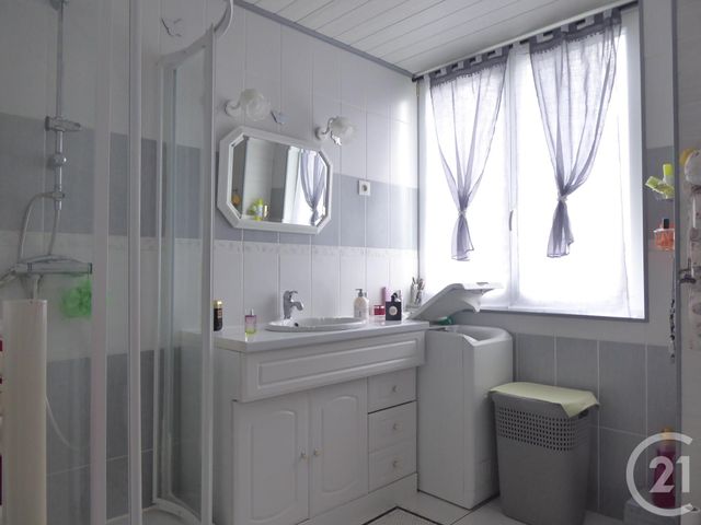 Afficher la photo en grand Appartement F3 à vendre - 3 pièces - 64.59 m2 - BEAUVAIS - 60 - PICARDIE - Century 21 Immobilière Nord Picardie