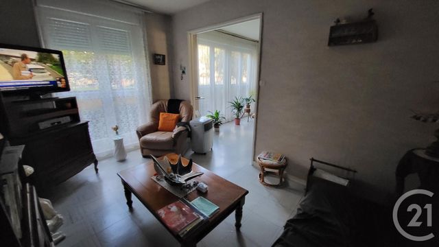 Appartement F4 à vendre - 4 pièces - 74.0 m2 - BEAUVAIS - 60 - PICARDIE - Century 21 Immobilière Nord Picardie