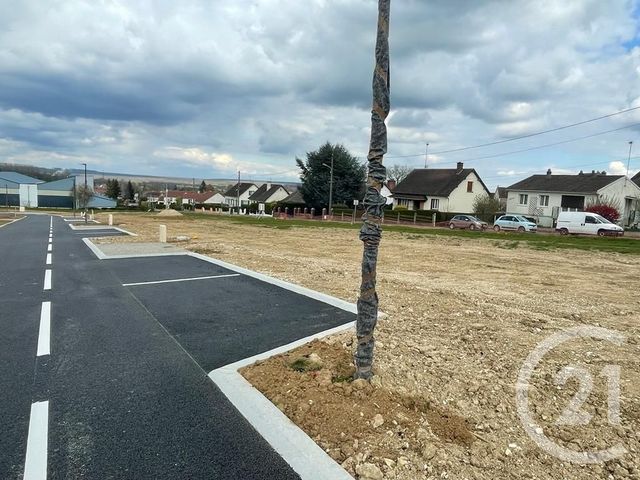 terrain à vendre - 511.0 m2 - AUNEUIL - 60 - PICARDIE - Century 21 Immobilière Nord Picardie