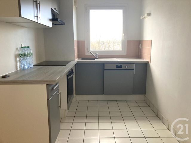 Afficher la photo en grand Appartement F2 à vendre - 2 pièces - 48.3 m2 - BEAUVAIS - 60 - PICARDIE - Century 21 Immobilière Nord Picardie