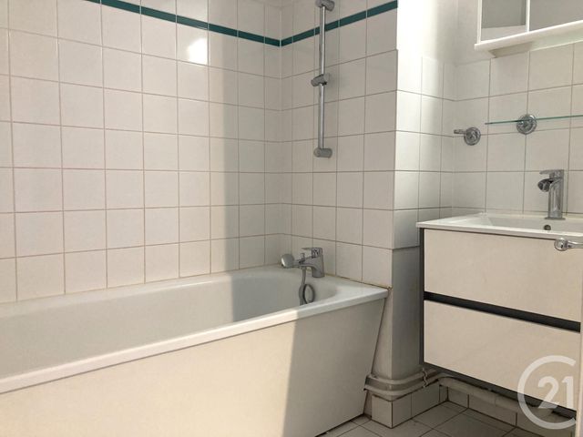 Afficher la photo en grand Appartement F2 à vendre - 2 pièces - 48.3 m2 - BEAUVAIS - 60 - PICARDIE - Century 21 Immobilière Nord Picardie