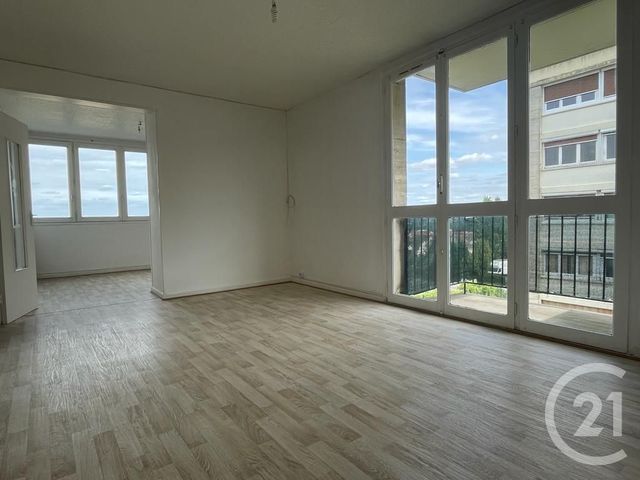 Appartement F4 à louer - 4 pièces - 67.23 m2 - BEAUVAIS - 60 - PICARDIE - Century 21 Immobilière Nord Picardie
