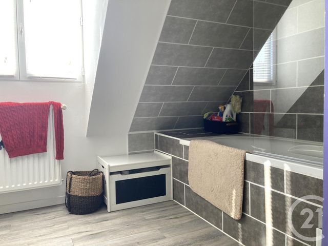 maison à vendre - 6 pièces - 145.87 m2 - BEAUVAIS - 60 - PICARDIE - Century 21 Immobilière Nord Picardie