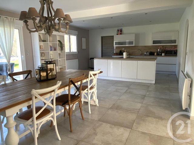 Afficher la photo en grand maison à vendre - 8 pièces - 242.11 m2 - ST PAUL - 60 - PICARDIE - Century 21 Immobilière Nord Picardie