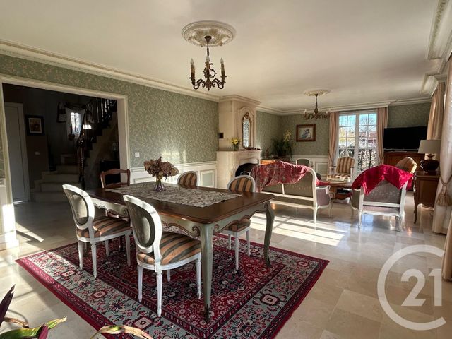 Afficher la photo en grand maison à vendre - 8 pièces - 182.9 m2 - THERDONNE - 60 - PICARDIE - Century 21 Immobilière Nord Picardie