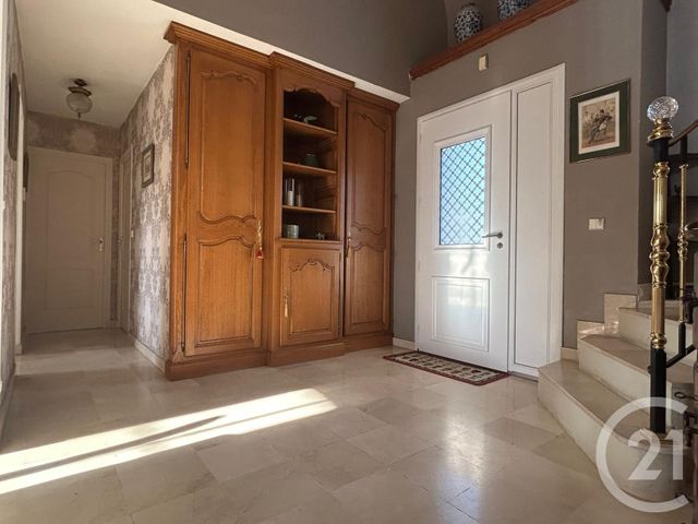 Afficher la photo en grand maison à vendre - 8 pièces - 182.9 m2 - THERDONNE - 60 - PICARDIE - Century 21 Immobilière Nord Picardie