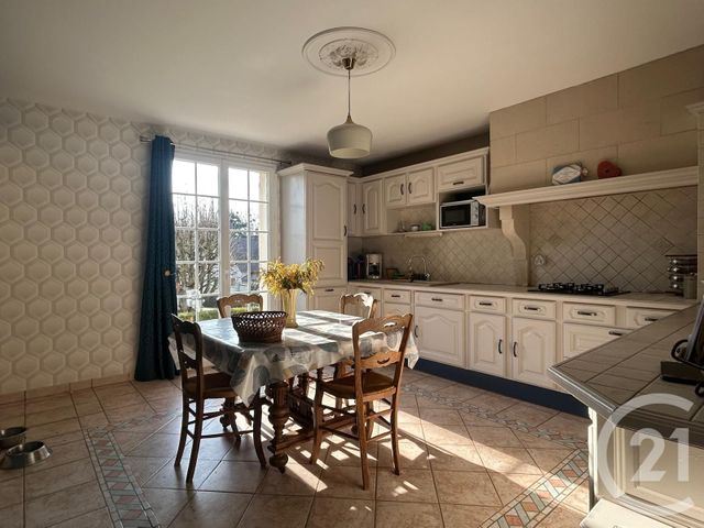 Afficher la photo en grand maison à vendre - 8 pièces - 182.9 m2 - THERDONNE - 60 - PICARDIE - Century 21 Immobilière Nord Picardie