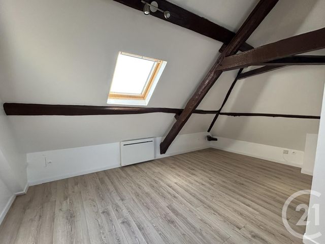 Appartement F1 à louer - 1 pièce - 14.43 m2 - ROCHY CONDE - 60 - PICARDIE - Century 21 Immobilière Nord Picardie