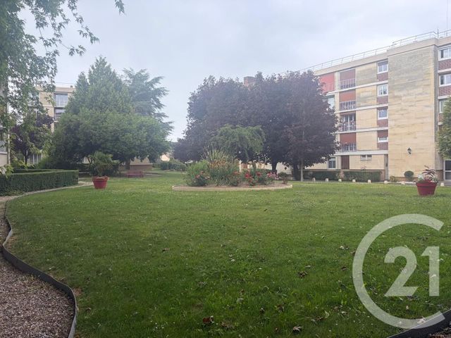 Appartement F4 à vendre - 4 pièces - 85.09 m2 - BEAUVAIS - 60 - PICARDIE - Century 21 Immobilière Nord Picardie
