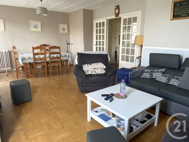Appartement à vendre - 4 pièces - 74.94 m2 - BEAUVAIS - 60 - PICARDIE - Century 21 Immobilière Nord Picardie