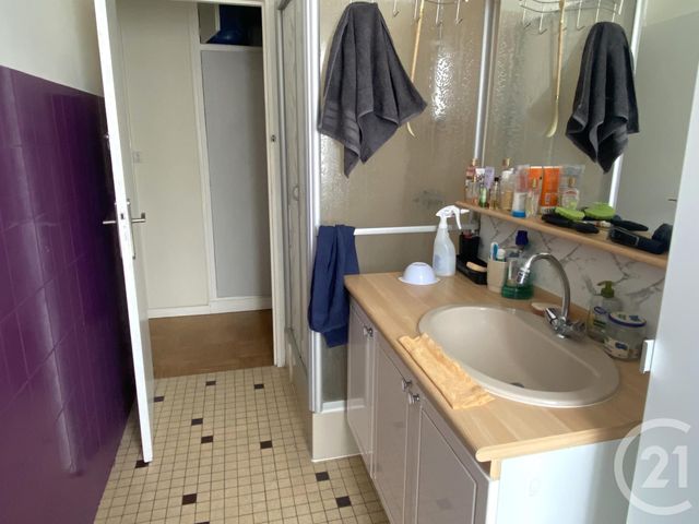 Appartement à vendre - 4 pièces - 74.94 m2 - BEAUVAIS - 60 - PICARDIE - Century 21 Immobilière Nord Picardie