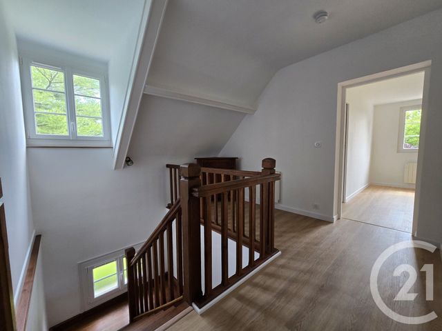 maison à louer - 9 pièces - 197.25 m2 - TILLE - 60 - PICARDIE - Century 21 Immobilière Nord Picardie