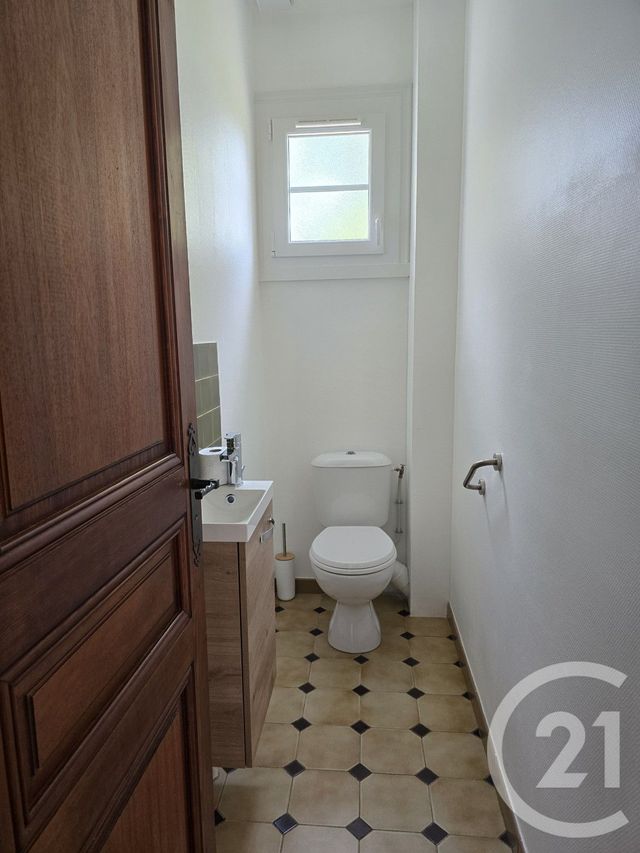 maison à louer - 9 pièces - 197.25 m2 - TILLE - 60 - PICARDIE - Century 21 Immobilière Nord Picardie