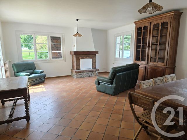 maison à louer - 9 pièces - 197.25 m2 - TILLE - 60 - PICARDIE - Century 21 Immobilière Nord Picardie