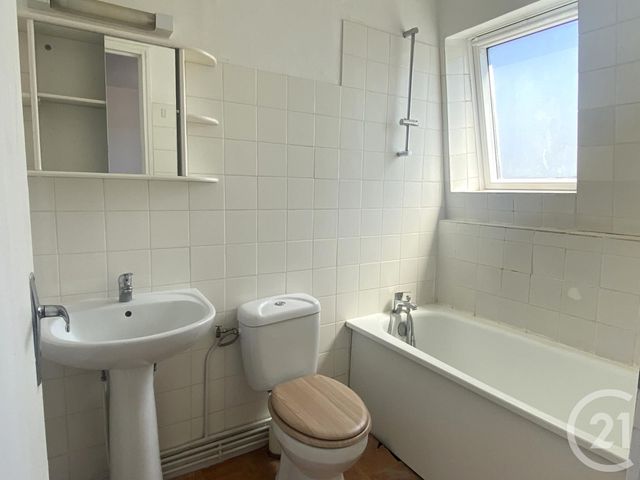 Afficher la photo en grand maison à vendre - 4 pièces - 68.0 m2 - BEAUVAIS - 60 - PICARDIE - Century 21 Immobilière Nord Picardie