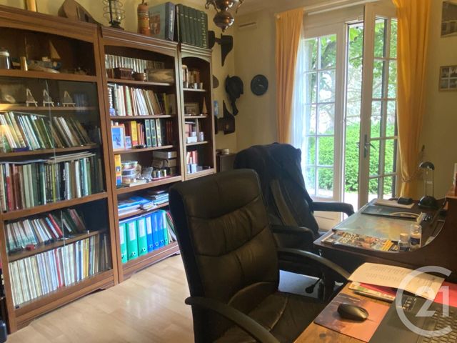 maison à vendre - 7 pièces - 191.0 m2 - BEAUVAIS - 60 - PICARDIE - Century 21 Immobilière Nord Picardie