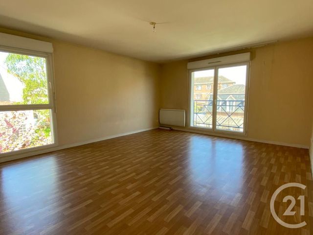 Appartement F4 à louer - 3 pièces - 64.12 m2 - BEAUVAIS - 60 - PICARDIE - Century 21 Immobilière Nord Picardie