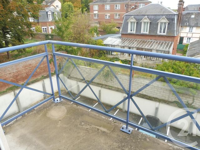 Appartement F4 à louer - 3 pièces - 64.12 m2 - BEAUVAIS - 60 - PICARDIE - Century 21 Immobilière Nord Picardie