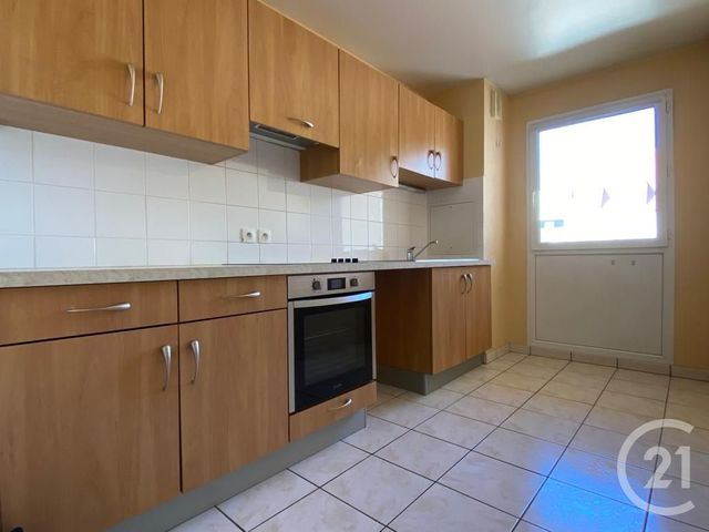 Appartement F4 à louer - 3 pièces - 64.12 m2 - BEAUVAIS - 60 - PICARDIE - Century 21 Immobilière Nord Picardie