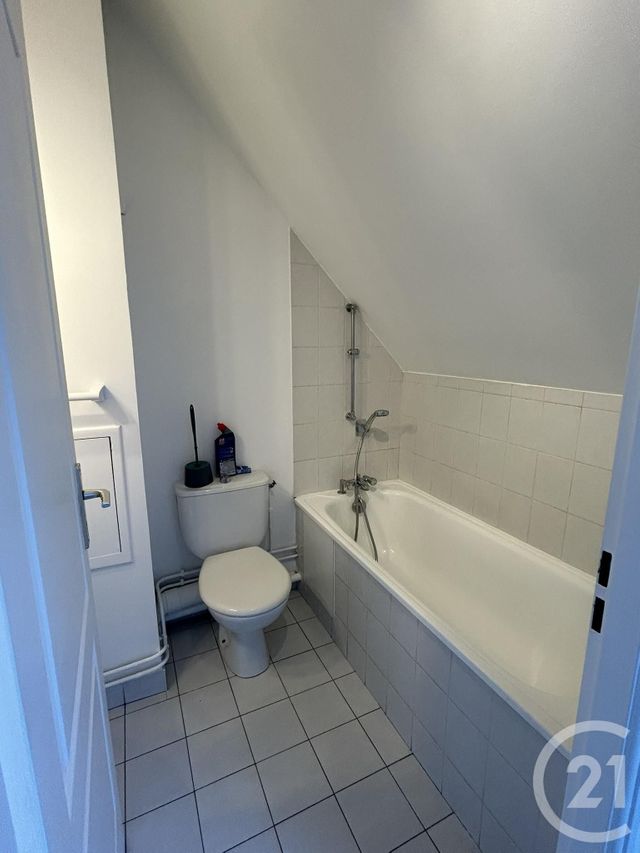 Appartement Studio à louer - 1 pièce - 24.91 m2 - BEAUVAIS - 60 - PICARDIE - Century 21 Immobilière Nord Picardie