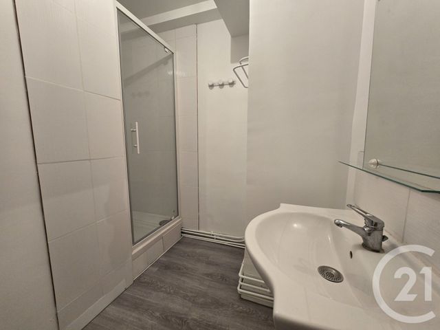 Appartement F3 à louer - 3 pièces - 65.7 m2 - BEAUVAIS - 60 - PICARDIE - Century 21 Immobilière Nord Picardie