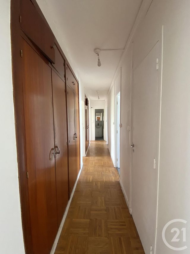 Appartement F5 à louer - 5 pièces - 99.72 m2 - BEAUVAIS - 60 - PICARDIE - Century 21 Immobilière Nord Picardie