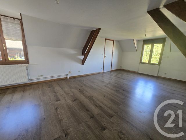 maison à louer - 4 pièces - 147.0 m2 - LA NEUVILLE VAULT - 60 - PICARDIE - Century 21 Immobilière Nord Picardie