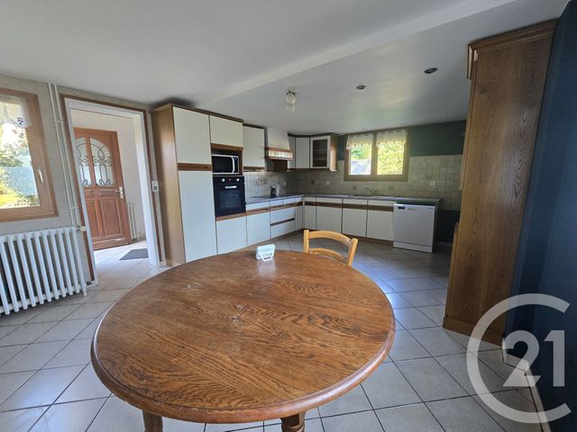 maison à louer - 4 pièces - 147.0 m2 - LA NEUVILLE VAULT - 60 - PICARDIE - Century 21 Immobilière Nord Picardie