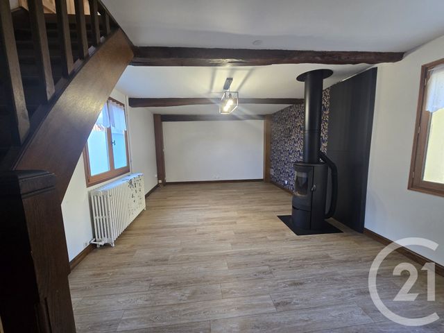 maison à louer - 4 pièces - 147.0 m2 - LA NEUVILLE VAULT - 60 - PICARDIE - Century 21 Immobilière Nord Picardie