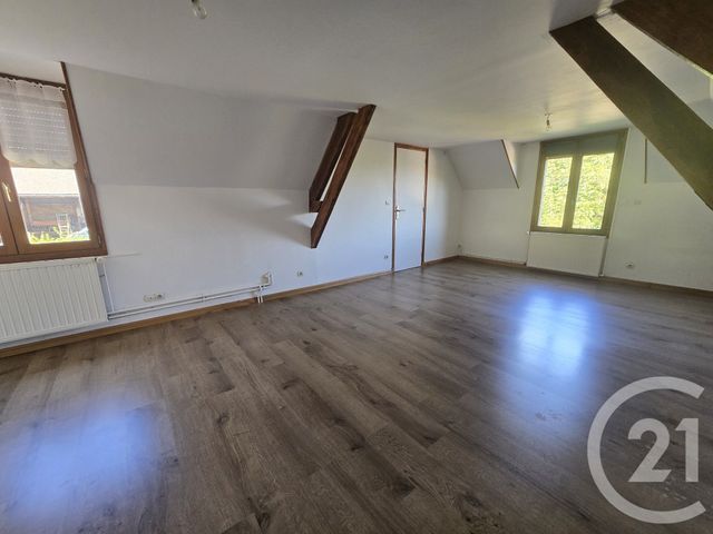 maison à louer - 4 pièces - 147.0 m2 - LA NEUVILLE VAULT - 60 - PICARDIE - Century 21 Immobilière Nord Picardie