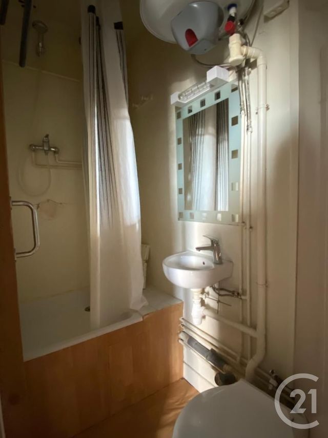 Appartement Studio à louer - 1 pièce - 22.74 m2 - BEAUVAIS - 60 - PICARDIE - Century 21 Immobilière Nord Picardie