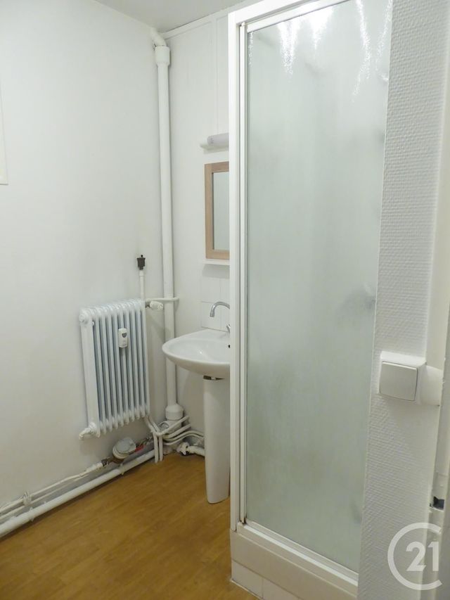 Appartement F2 à louer - 2 pièces - 44.28 m2 - BEAUVAIS - 60 - PICARDIE - Century 21 Immobilière Nord Picardie