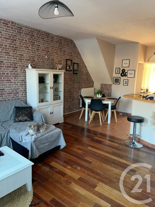 maison à louer - 5 pièces - 77.02 m2 - BEAUVAIS - 60 - PICARDIE - Century 21 Immobilière Nord Picardie