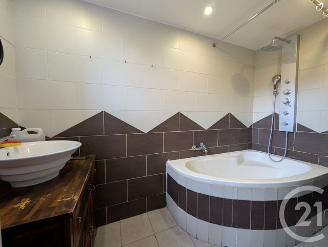 maison à louer - 5 pièces - 77.02 m2 - BEAUVAIS - 60 - PICARDIE - Century 21 Immobilière Nord Picardie