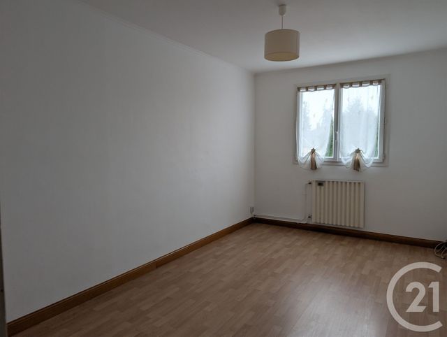 Appartement F5 à louer - 5 pièces - 99.0 m2 - BEAUVAIS - 60 - PICARDIE - Century 21 Immobilière Nord Picardie