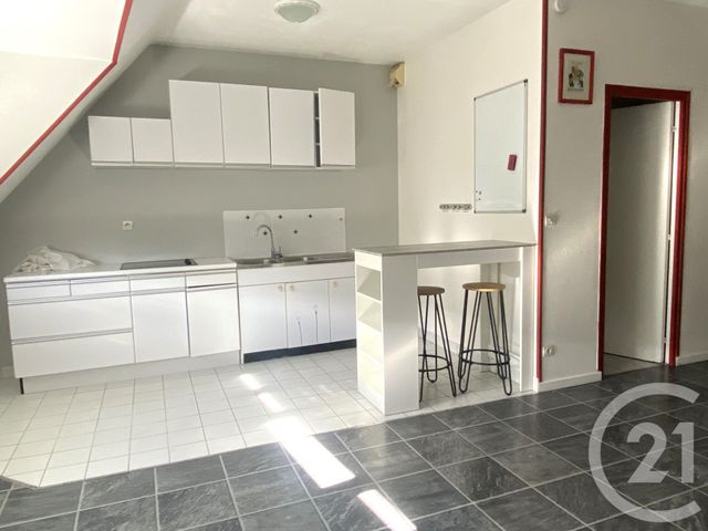 Appartement F1 à louer - 1 pièce - 28.08 m2 - BEAUVAIS - 60 - PICARDIE - Century 21 Immobilière Nord Picardie