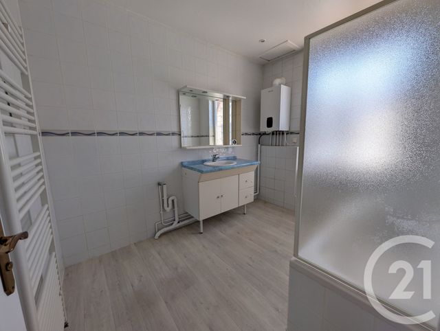 Appartement F3 à louer - 3 pièces - 69.29 m2 - BEAUVAIS - 60 - PICARDIE - Century 21 Immobilière Nord Picardie