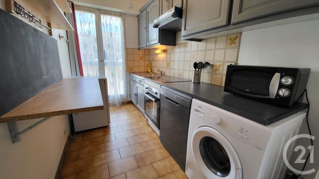 Appartement F2 à louer - 2 pièces - 43.54 m2 - BEAUVAIS - 60 - PICARDIE - Century 21 Immobilière Nord Picardie