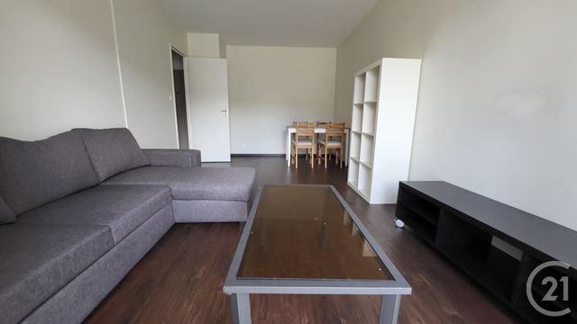 Appartement F2 à louer - 2 pièces - 43.54 m2 - BEAUVAIS - 60 - PICARDIE - Century 21 Immobilière Nord Picardie